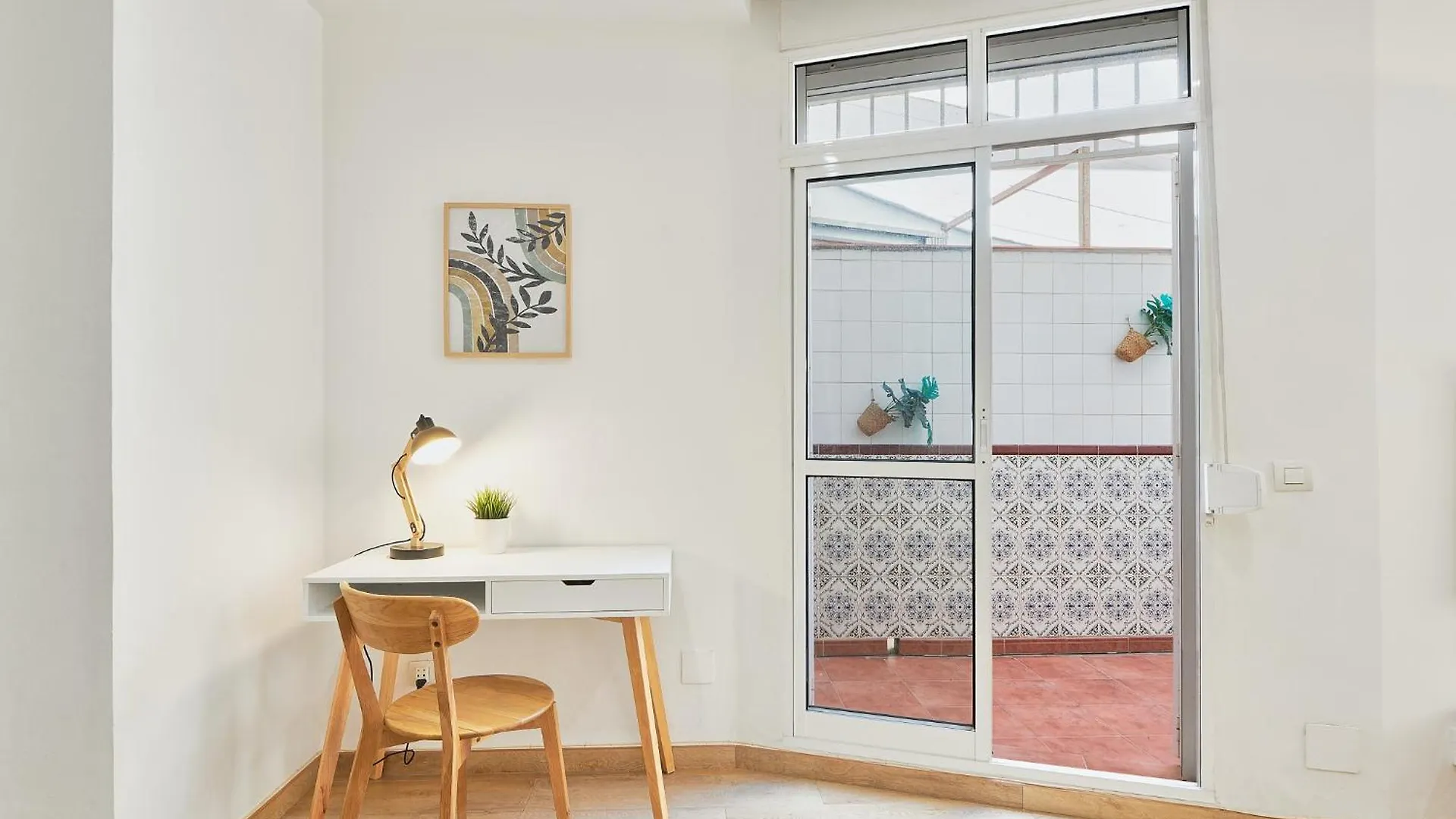 Apartment Salt & Sweet, City Center And Beach Malaga